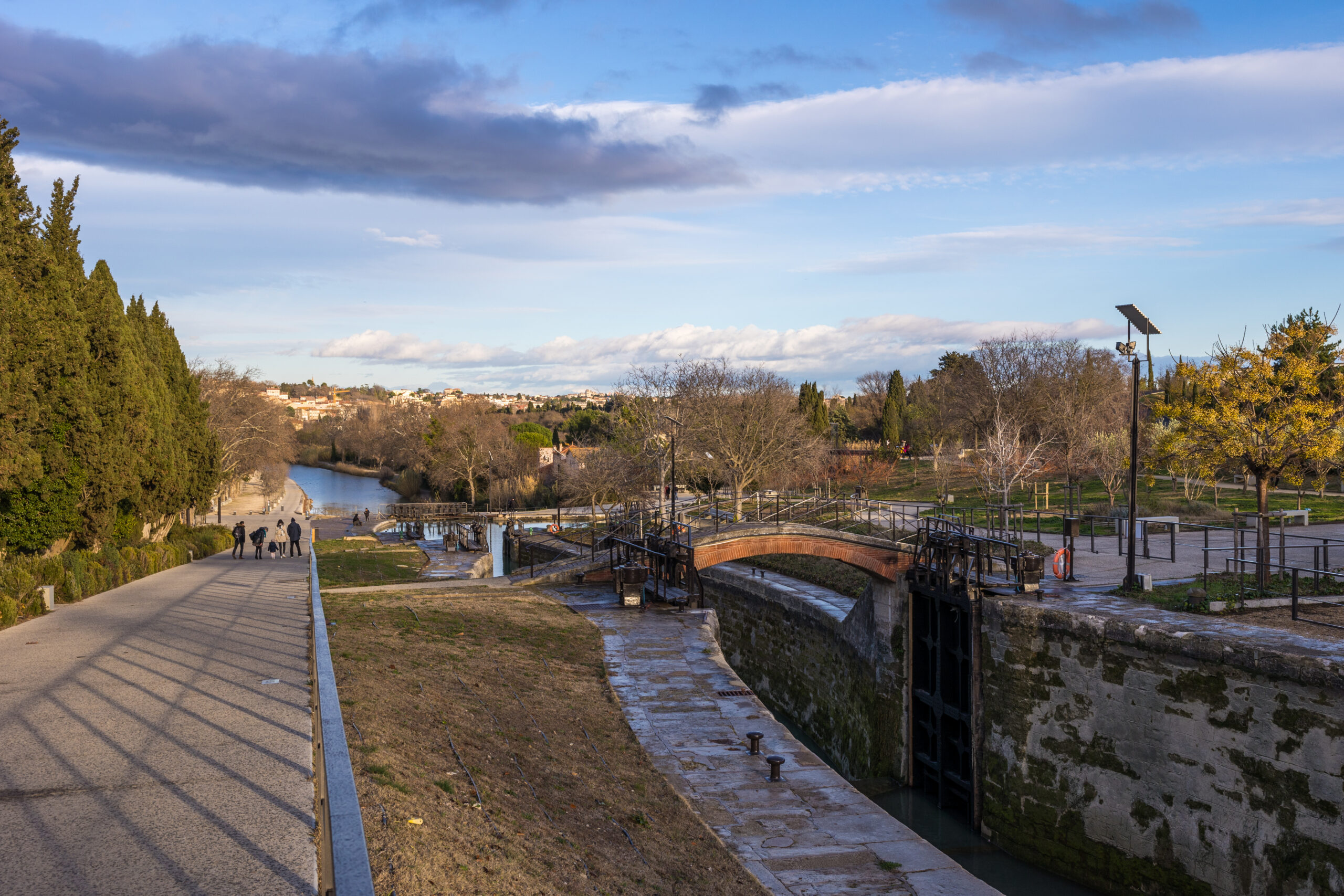 Les 9 Écluses de Fonseranes sur le canal du Midi à Béziers